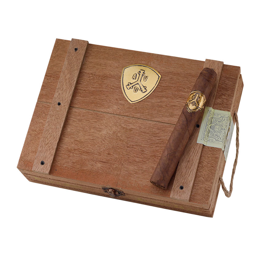 ADVentura The Royal Return King's Gold Toro 6" * 54
