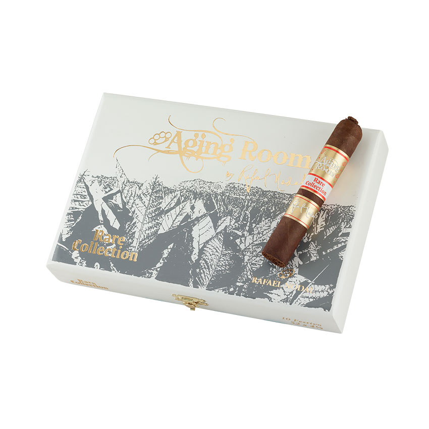 Aging Room Rare Collection Festivo 4"1/2 * 52