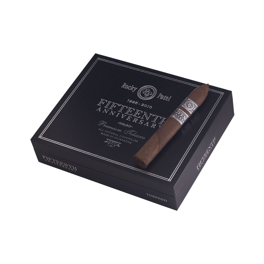 Rocky Patel 15th Anniversary Torpedo 6"1/8 * 52