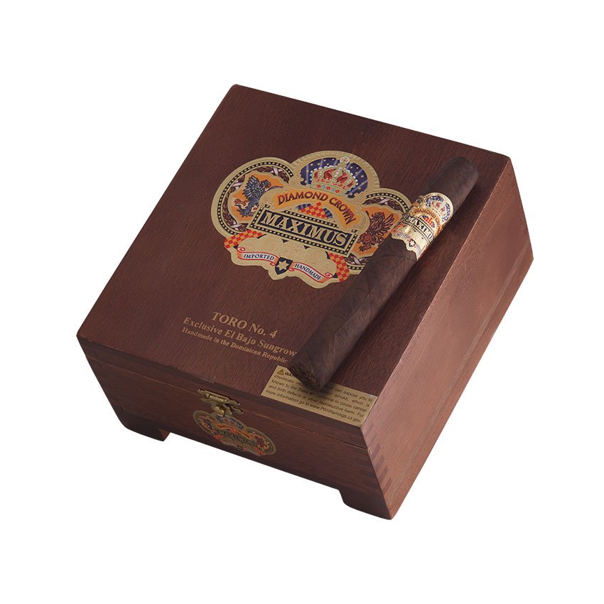 Diamond Crown Maximus Toro No. 4