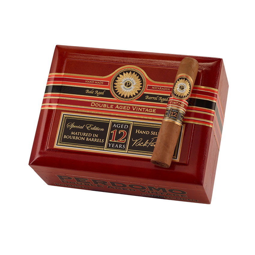 Perdomo Double Aged 12 Year Connecticut Robusto 